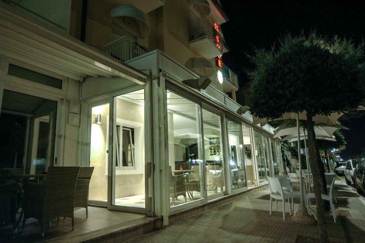 Hotel B&B Sole Senigália Exterior foto